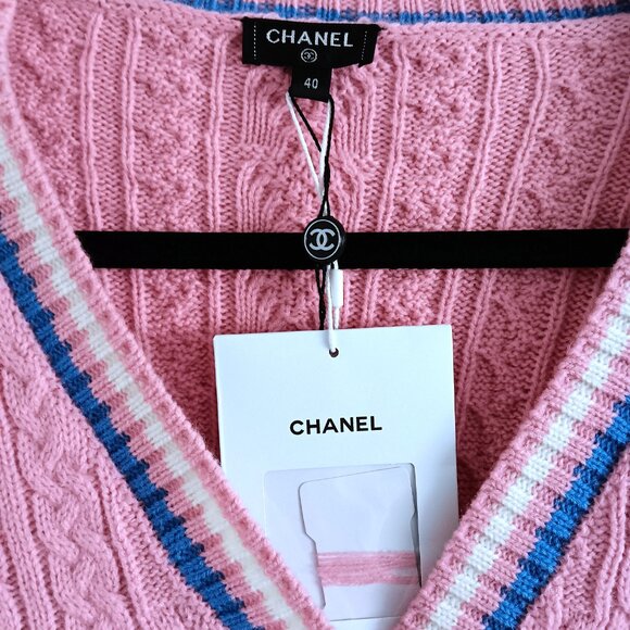 CHANEL Pink Knit Wool Blend Cardigan Button Up Sweater W/Blue White Stripes 40 - Picture 4 of 9